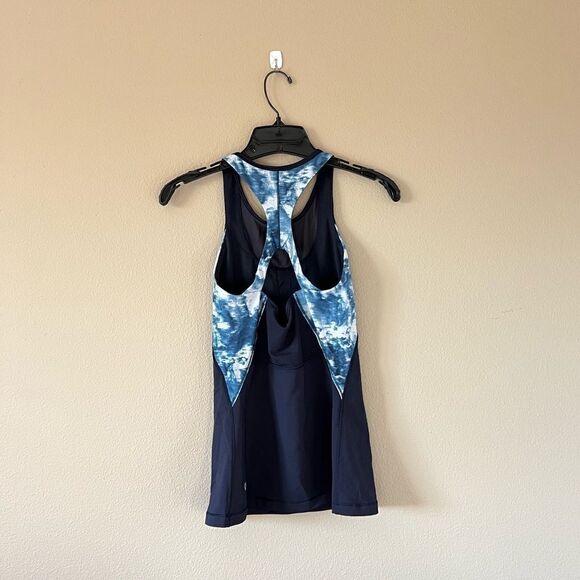 Lululemon Mesh With Me Tank - Picture 6 of 9